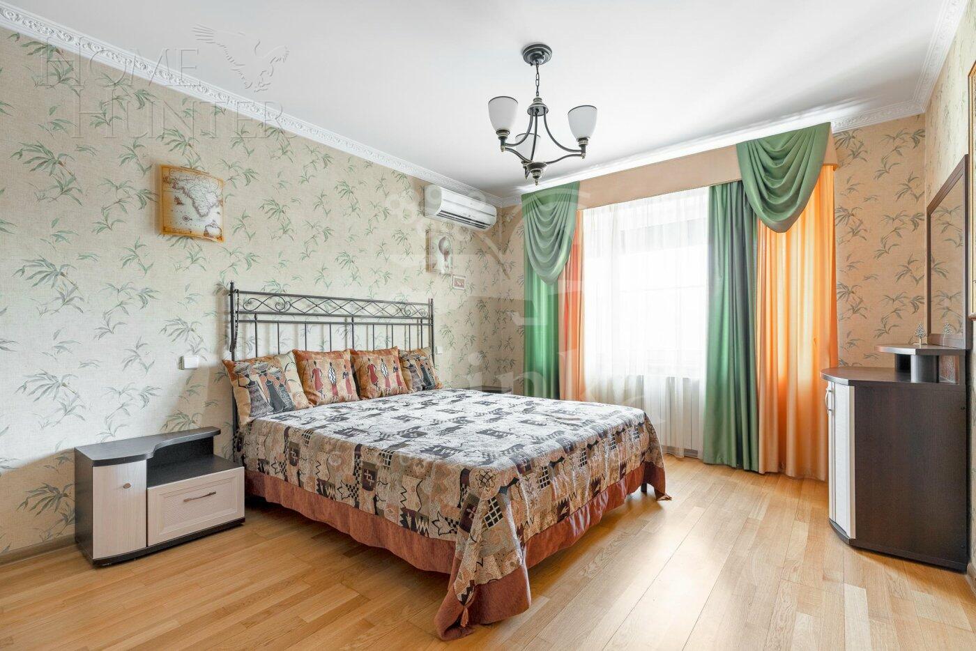 3-этажный коттедж 578 м² с отделкой