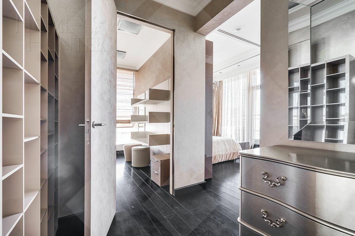 6-КОМН. ПЕНТХАУС С ОТДЕЛКОЙ 465 М² НА 10 ЭТАЖЕ