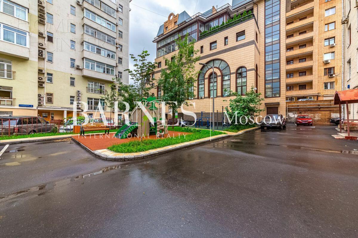 4-КОМН. КВАРТИРА С ОТДЕЛКОЙ 100.5 М² НА 4 ЭТАЖЕ