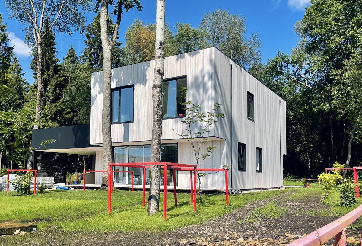 2-этажный коттедж 437 м² с отделкой