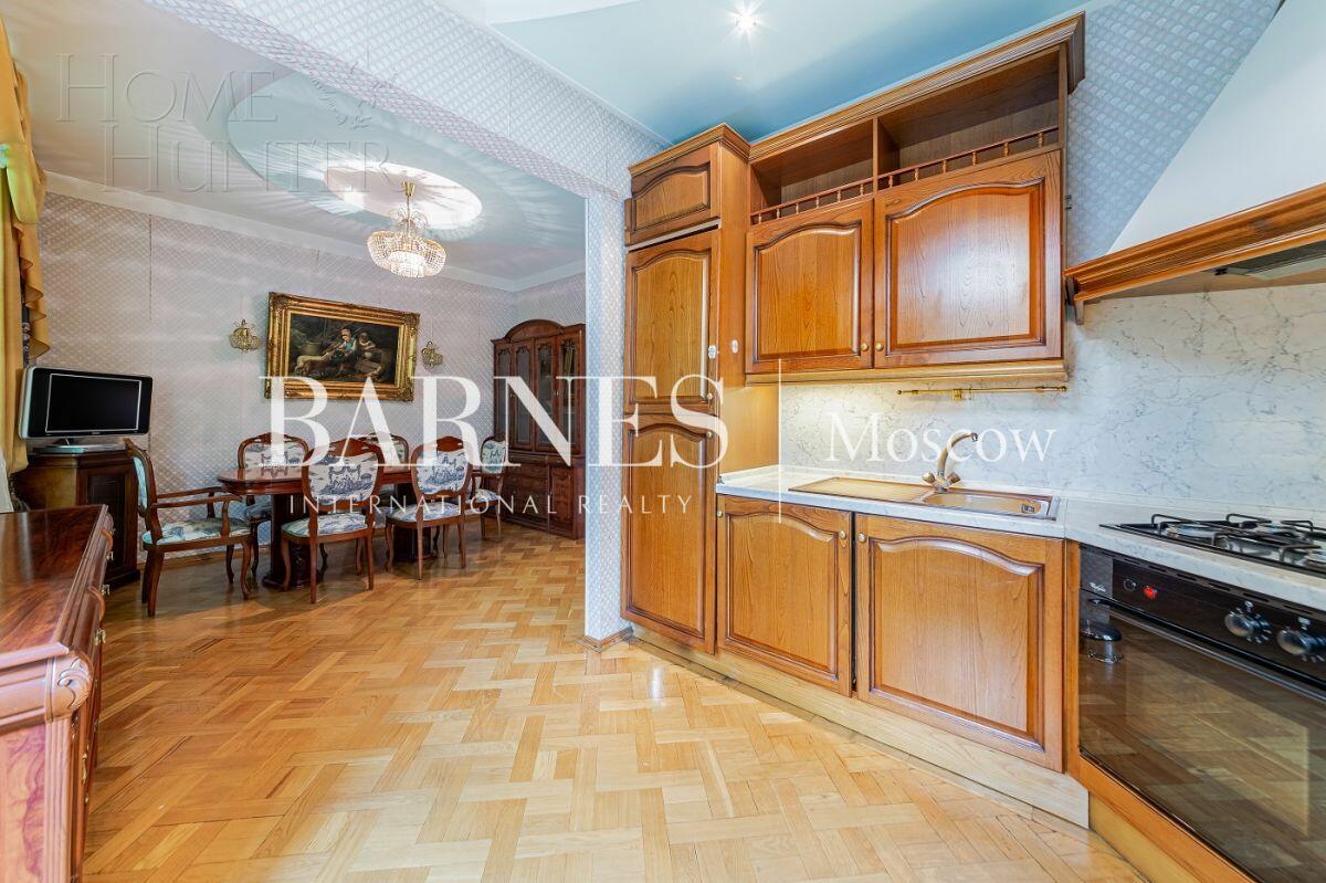 4-КОМН. КВАРТИРА С ОТДЕЛКОЙ 100.5 М² НА 4 ЭТАЖЕ