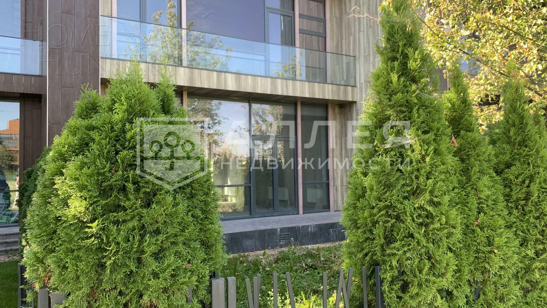 3-этажный таунхаус 238 м² без отделки