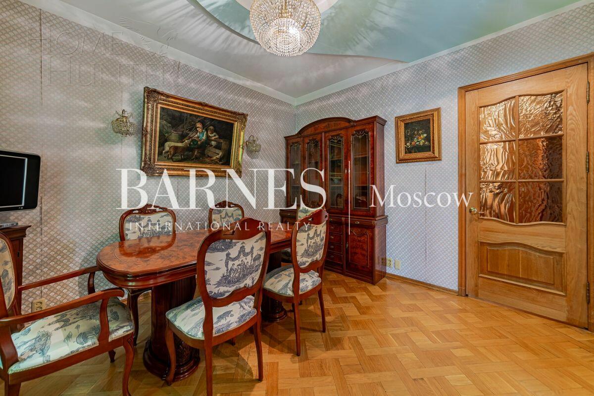 4-КОМН. КВАРТИРА С ОТДЕЛКОЙ 100.5 М² НА 4 ЭТАЖЕ