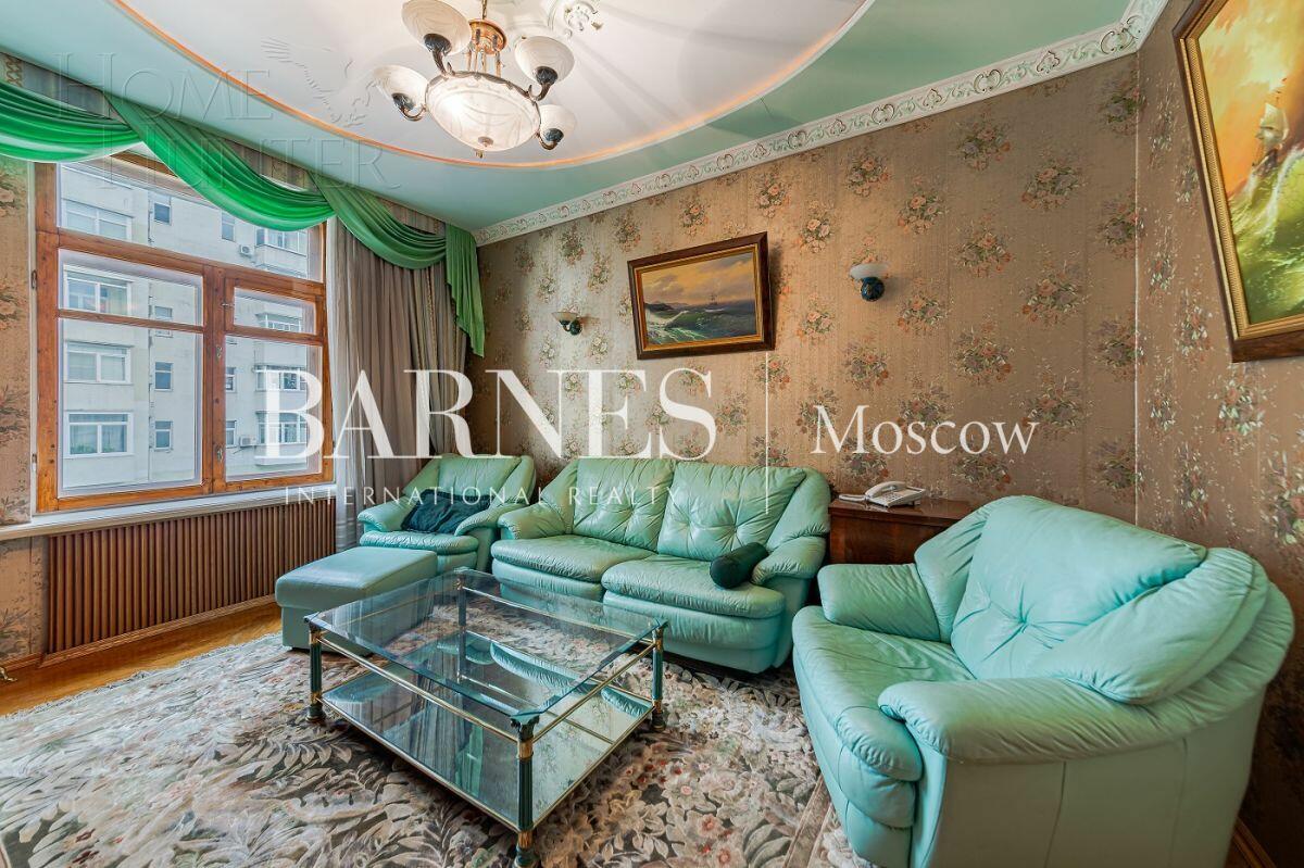 4-КОМН. КВАРТИРА С ОТДЕЛКОЙ 100.5 М² НА 4 ЭТАЖЕ