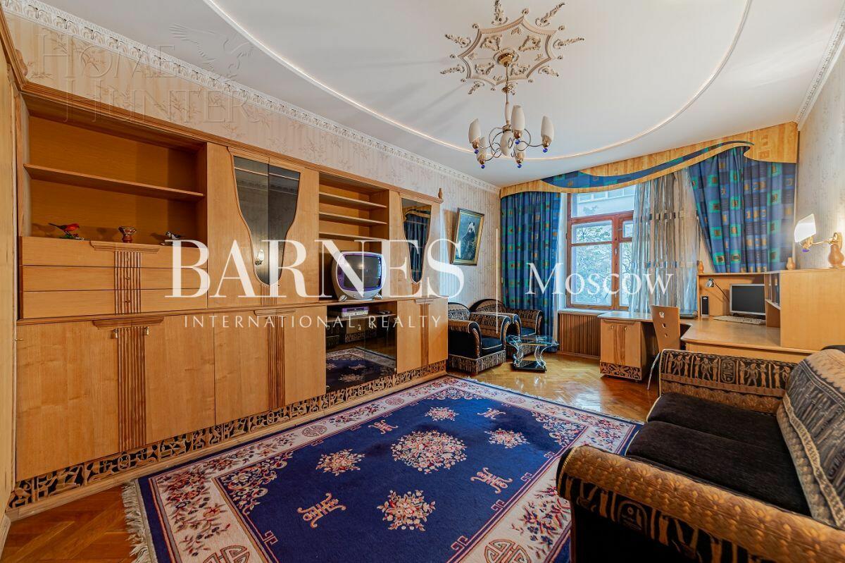 4-КОМН. КВАРТИРА С ОТДЕЛКОЙ 100.5 М² НА 4 ЭТАЖЕ