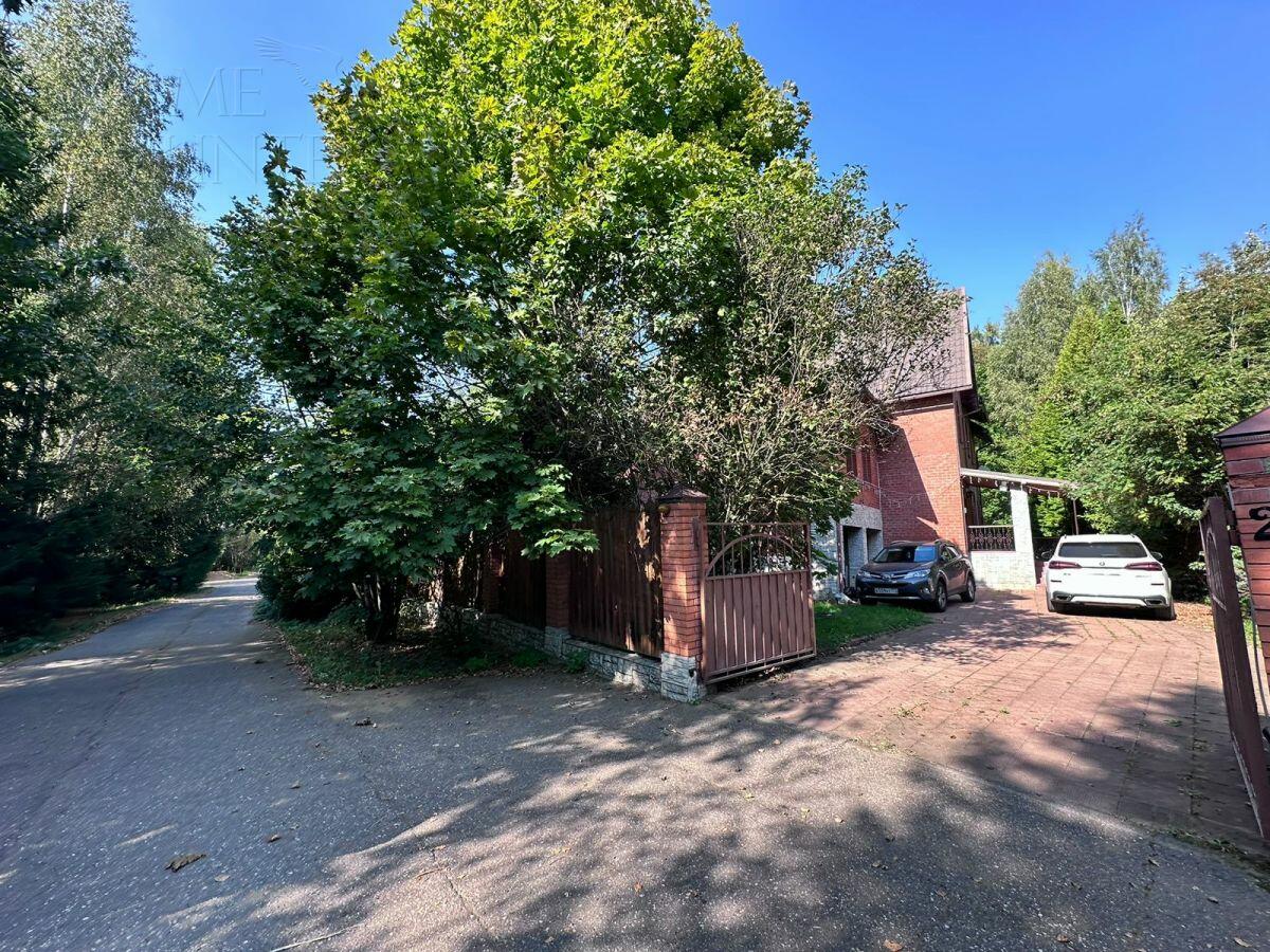 Участок 13 сот. в охраняемом поселке