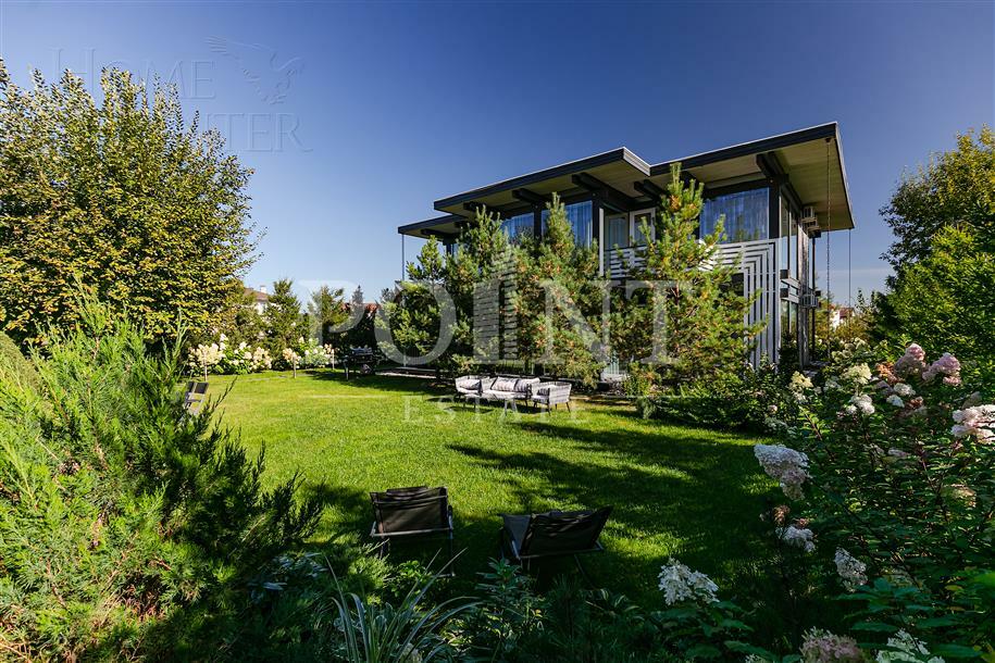 2-этажный коттедж 420 м² с отделкой