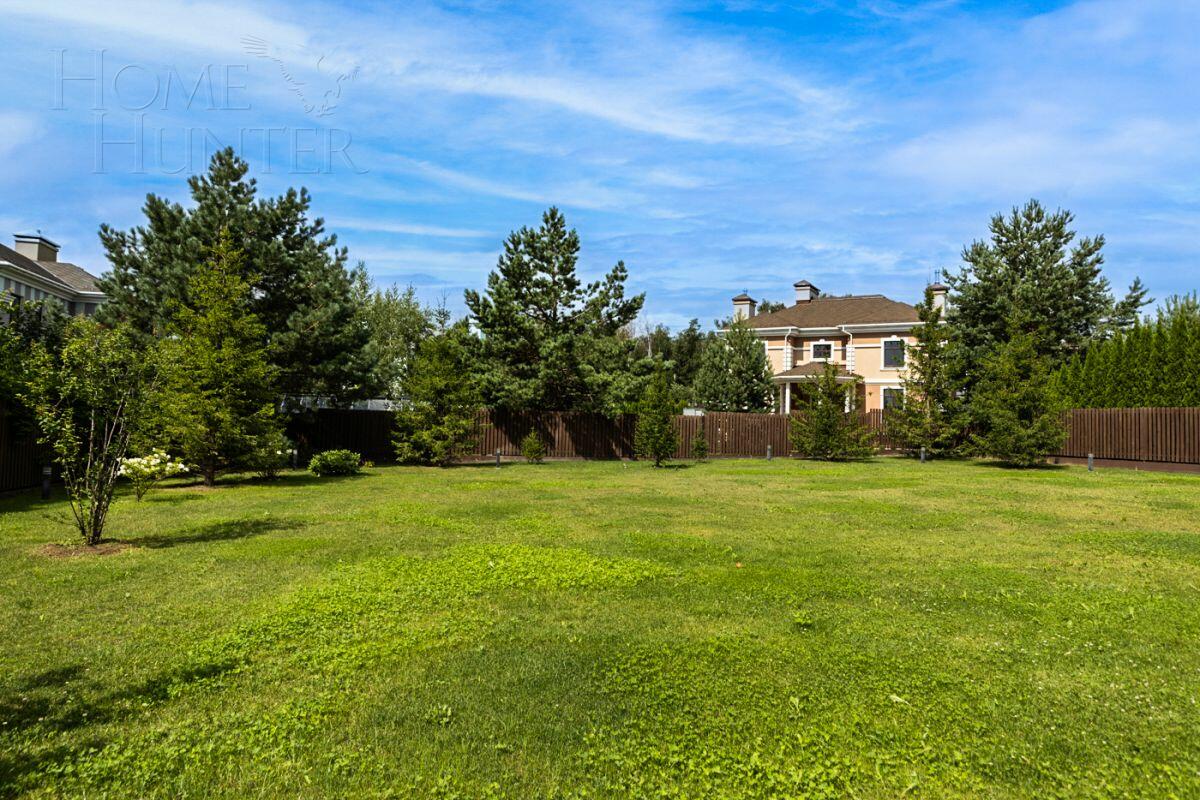 2-этажный коттедж 400 м² с отделкой