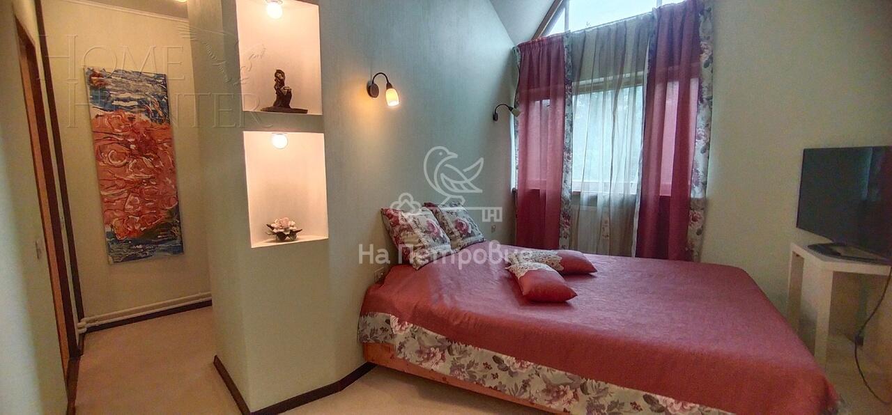 2-этажный коттедж 200 м² с отделкой