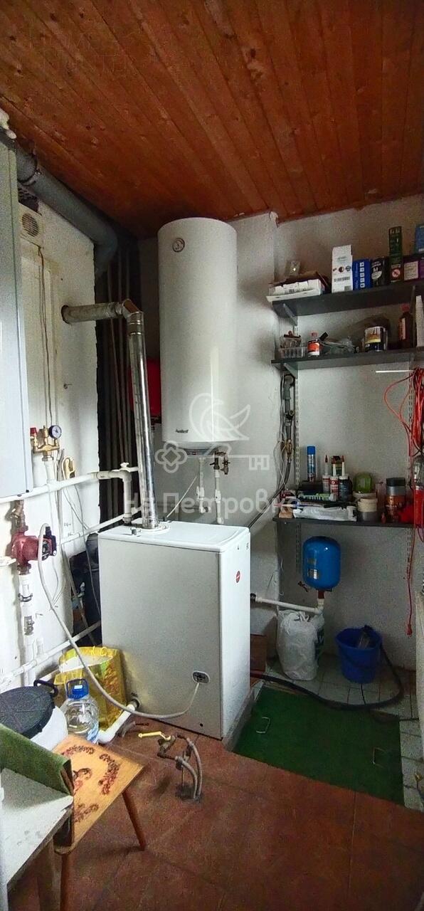 2-этажный коттедж 200 м² с отделкой