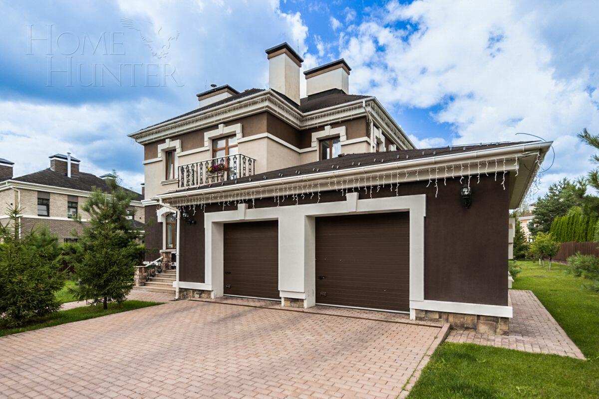 2-этажный коттедж 400 м² с отделкой