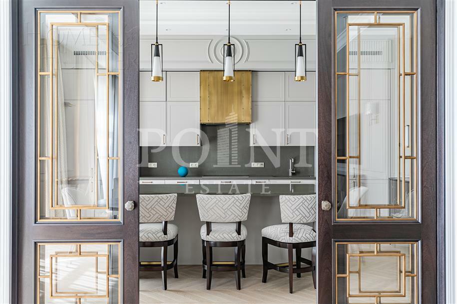 2-этажный коттедж 863 м² с отделкой