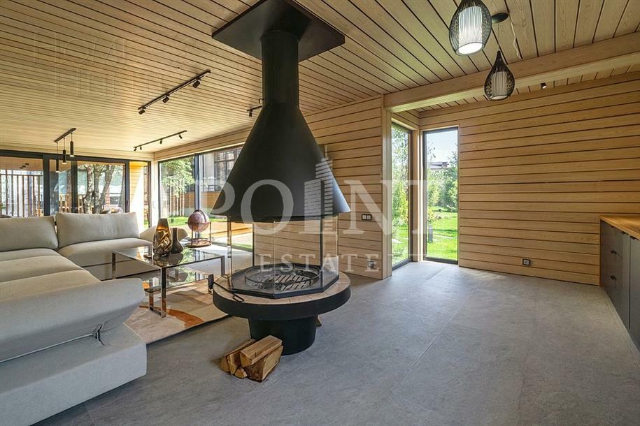 2-этажный коттедж 590 м² с отделкой