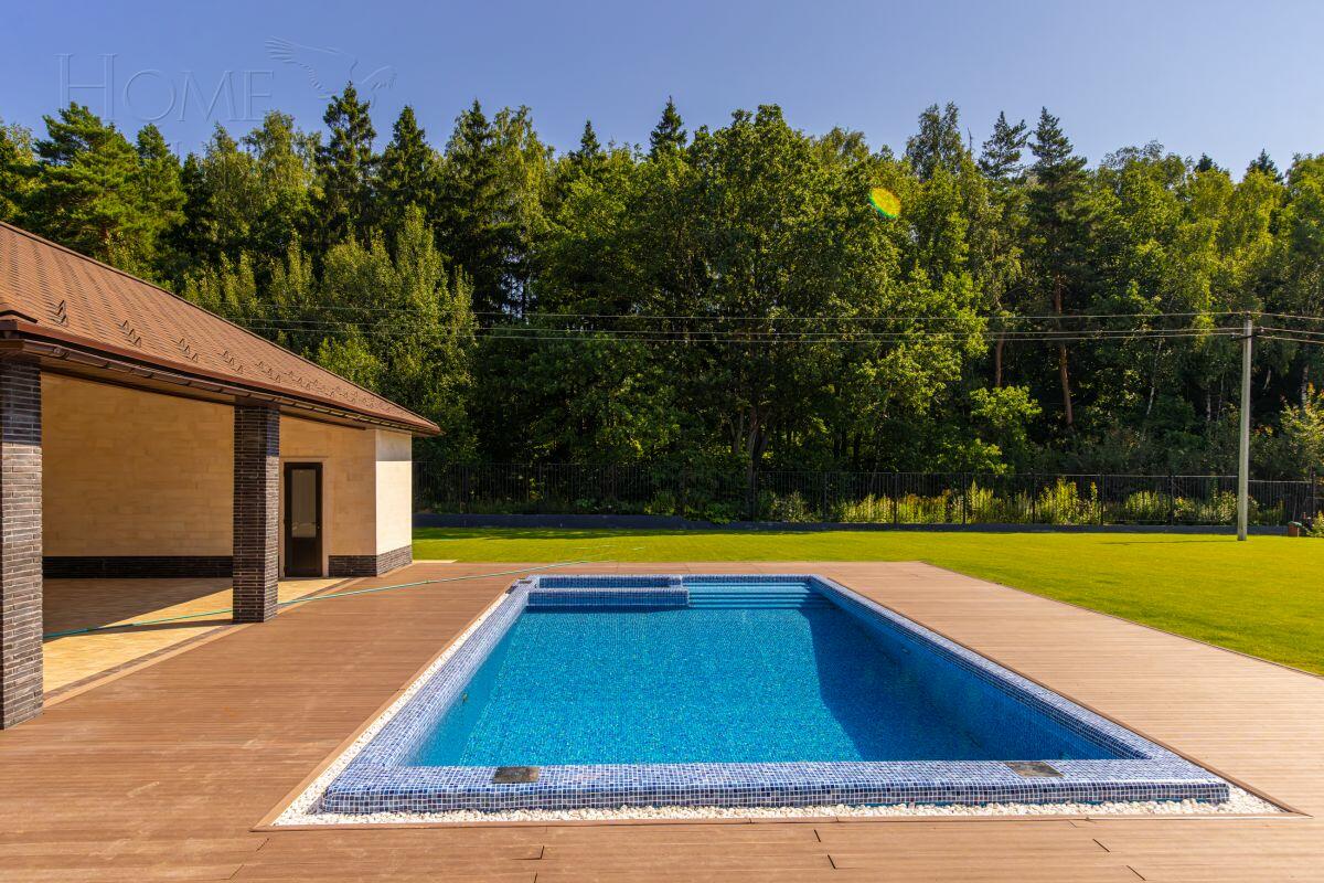 2-этажный коттедж 600 м² без отделки