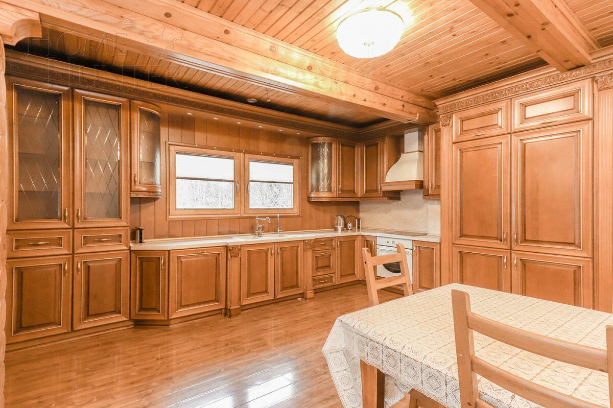 2-этажный коттедж 390 м² с отделкой