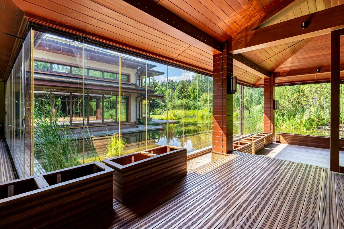 2-этажный коттедж 1 377 м² с отделкой