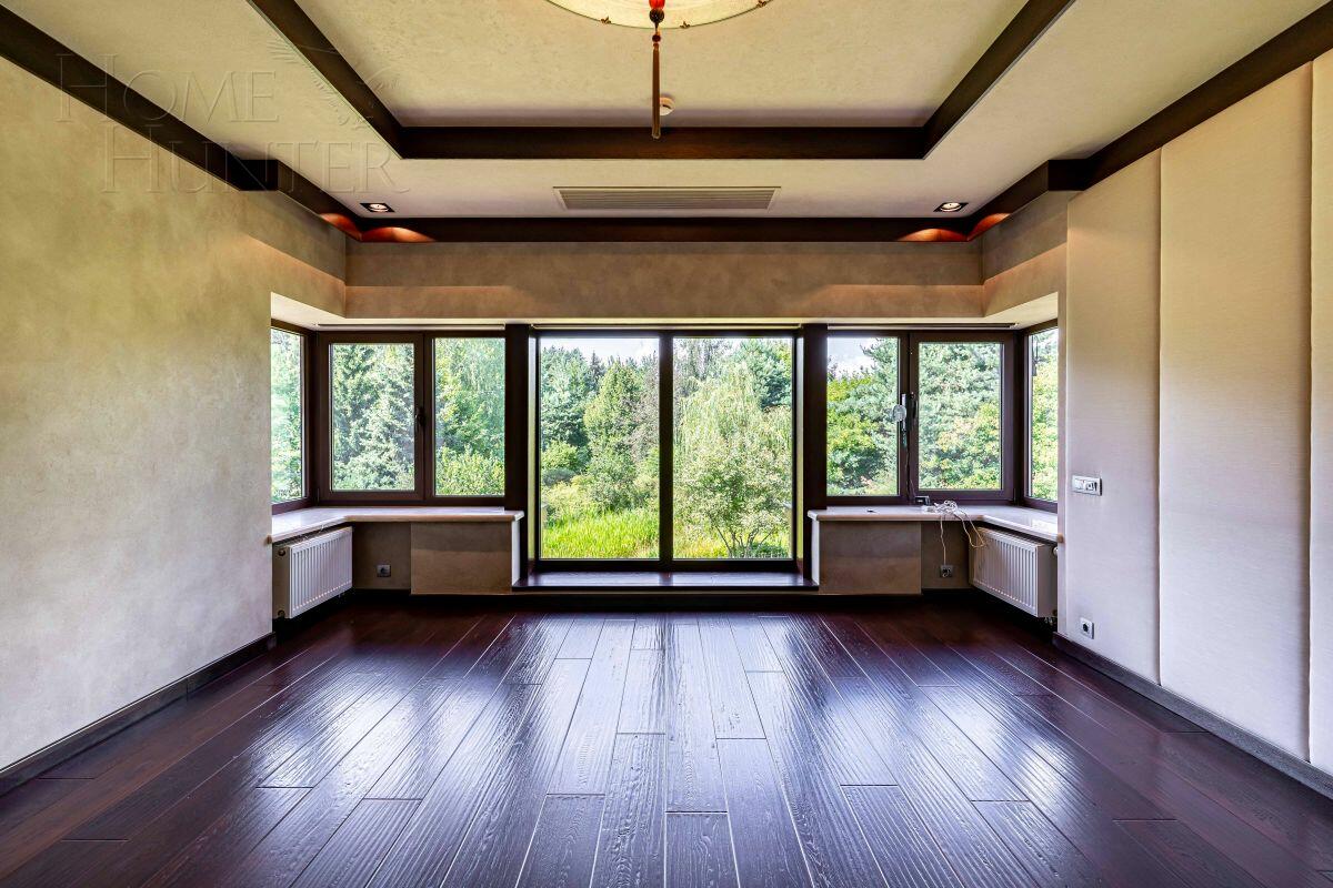 2-этажный коттедж 1 377 м² с отделкой