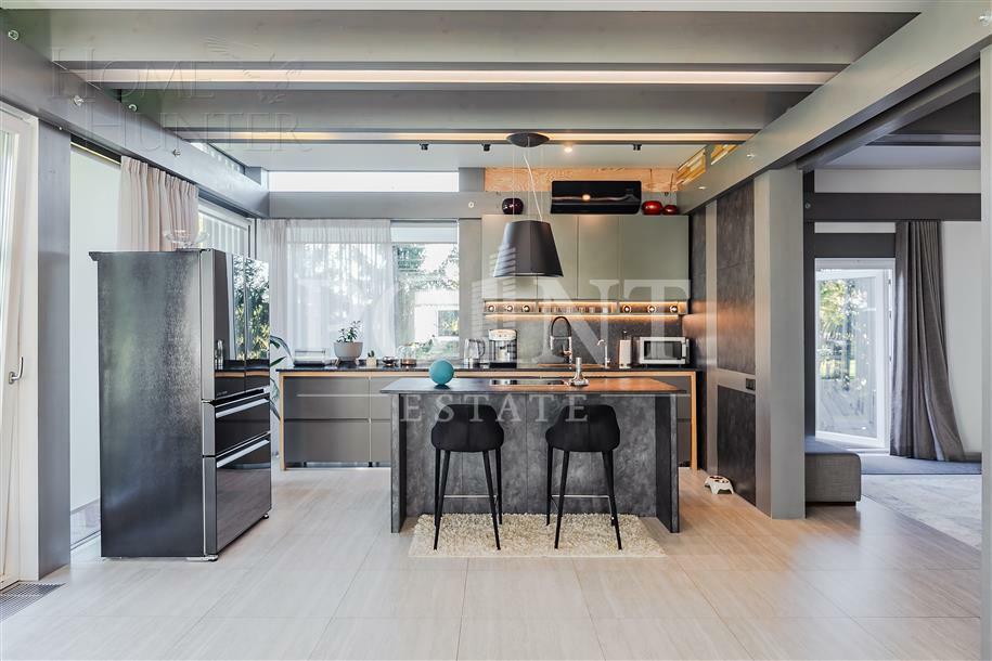 2-этажный коттедж 420 м² с отделкой