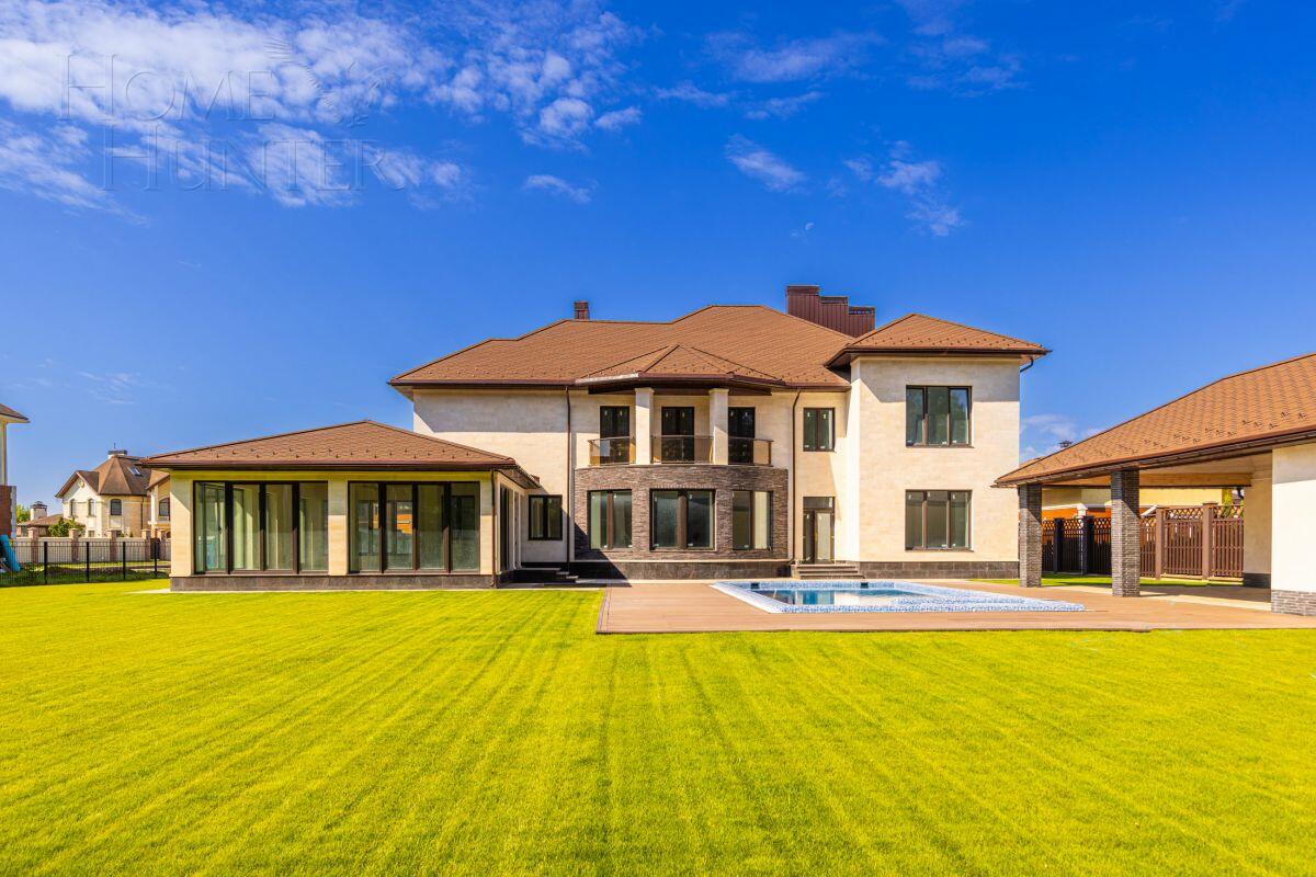 2-этажный коттедж 600 м² без отделки