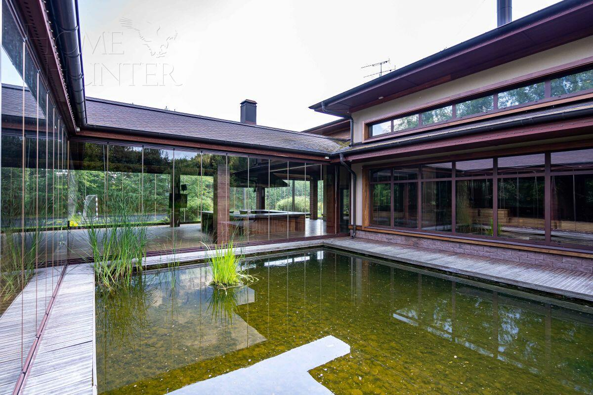 2-этажный коттедж 1 377 м² с отделкой