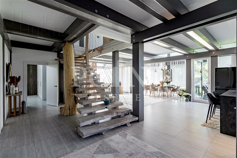 2-этажный коттедж 420 м² с отделкой