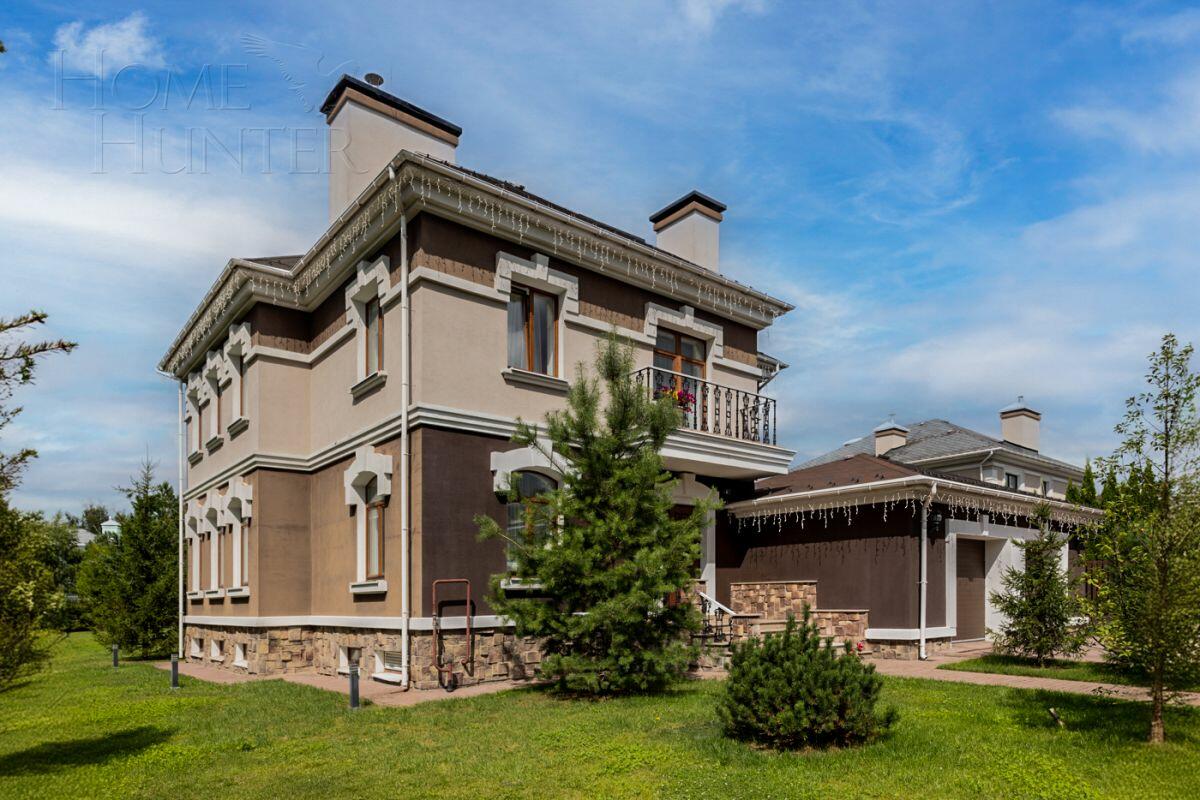 2-этажный коттедж 400 м² с отделкой