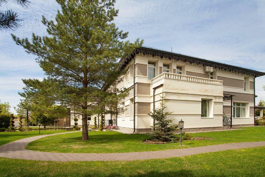 2-этажный коттедж 810 м² с отделкой