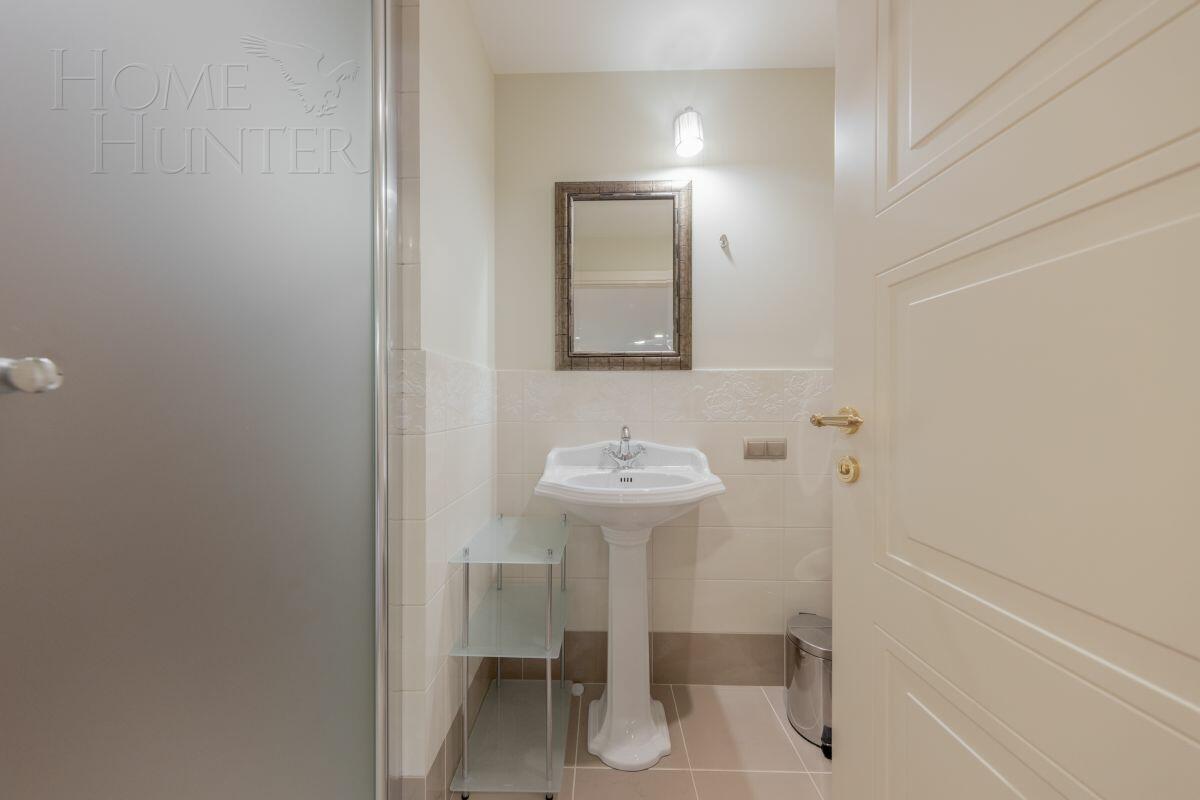 2-этажный коттедж 400 м² с отделкой