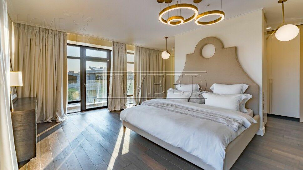 2-этажный коттедж 961 м² с отделкой