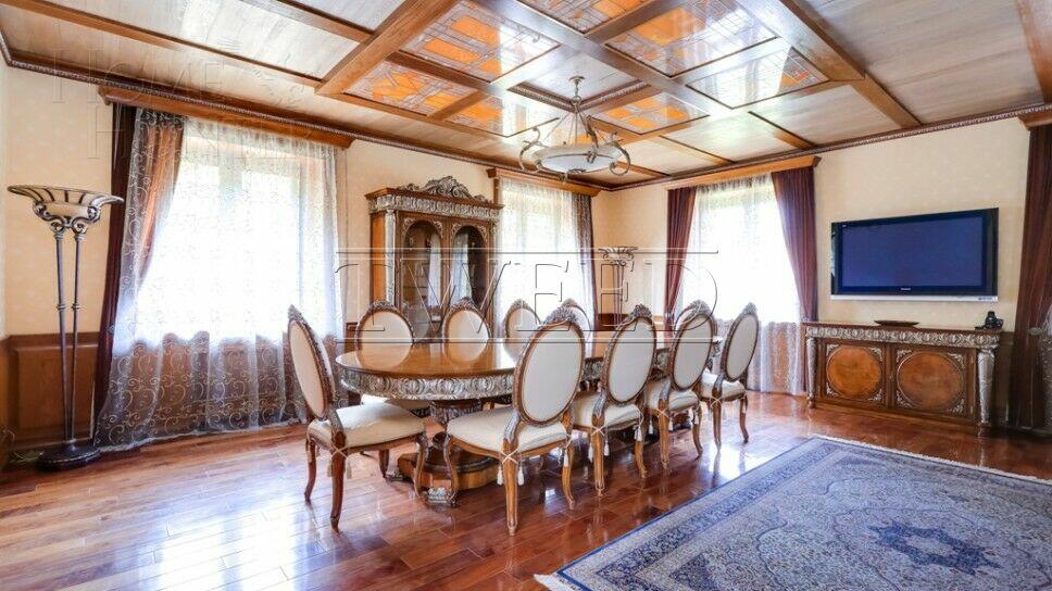 2-этажный коттедж 960 м² с отделкой