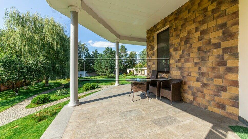 2-этажный коттедж 730 м² с отделкой