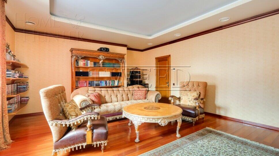 2-этажный коттедж 960 м² с отделкой