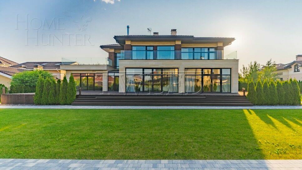 2-этажный коттедж 961 м² с отделкой