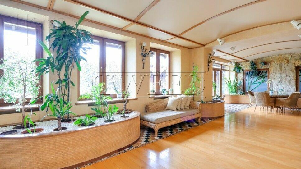 2-этажный коттедж 960 м² с отделкой