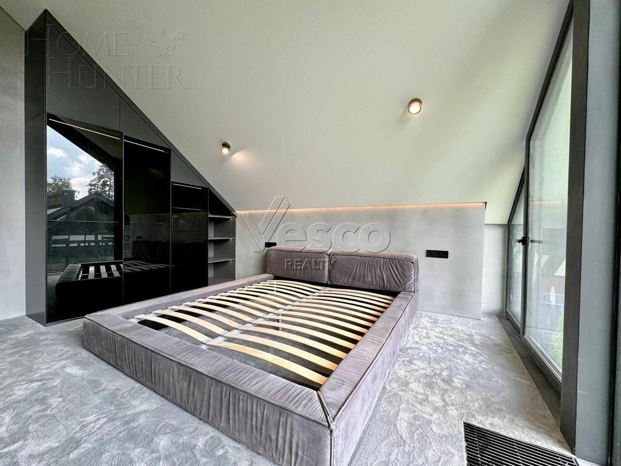 2-этажный коттедж 308.5 м² с отделкой