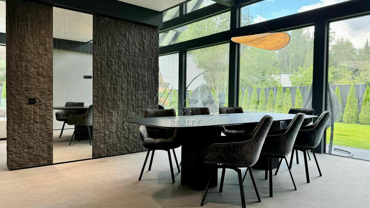 2-этажный коттедж 308.5 м² с отделкой