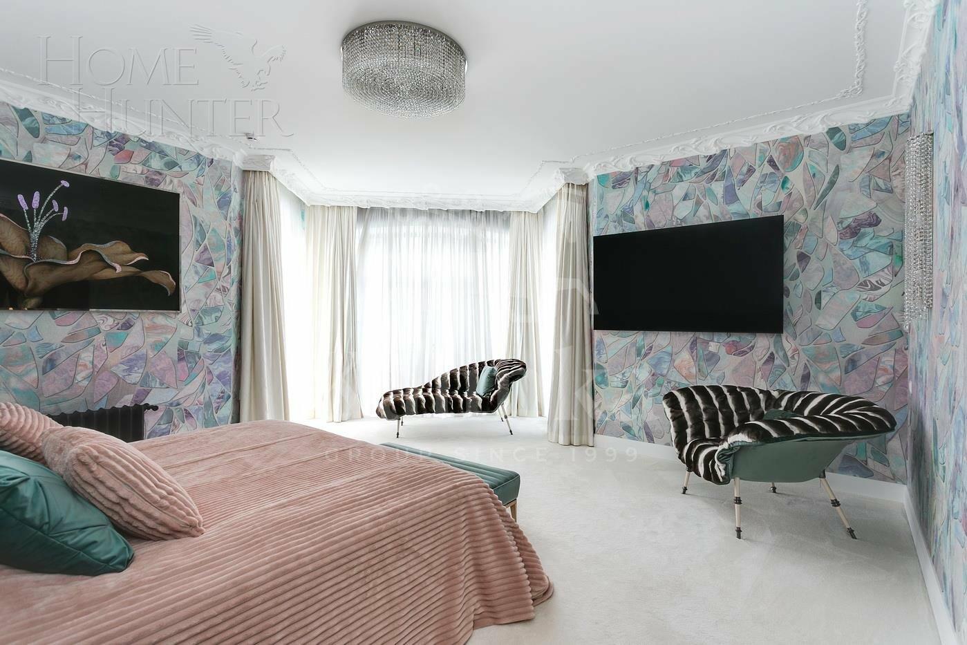 3-этажный коттедж 1 200 м² с отделкой