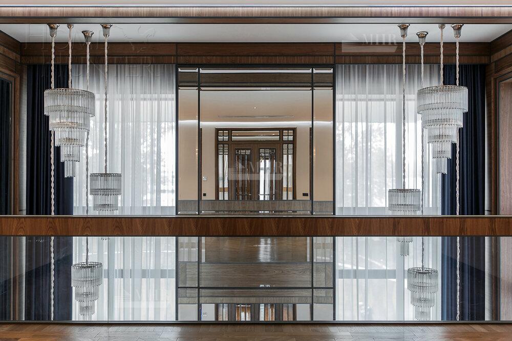 2-этажный коттедж 989.7 м² с отделкой