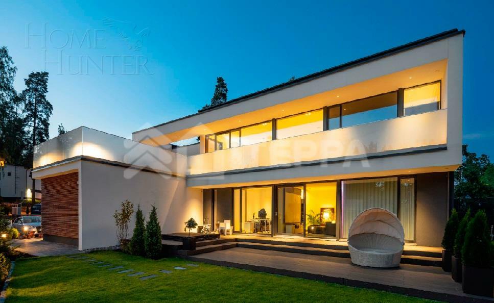 2-этажный коттедж 347 м² с отделкой