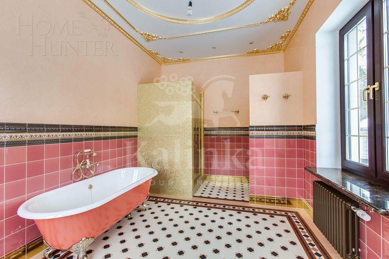 2-этажный коттедж 758 м² с отделкой