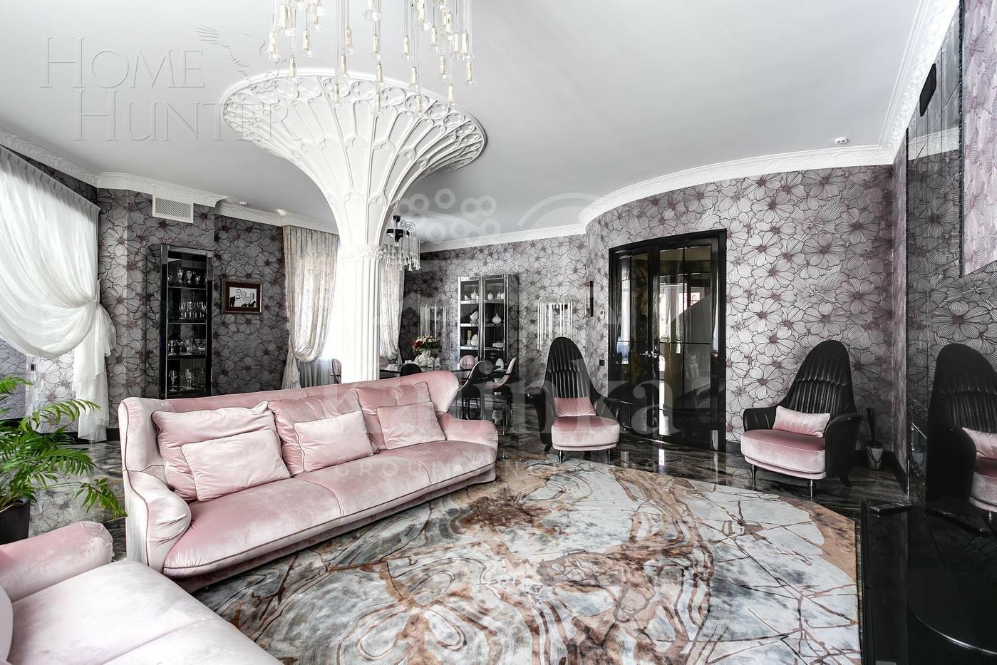 3-этажный коттедж 1 200 м² с отделкой