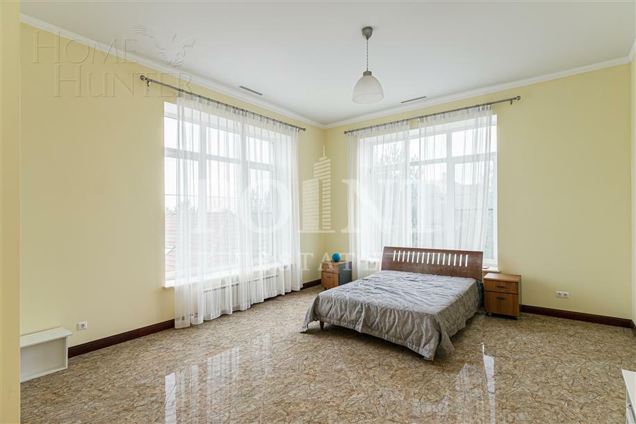 2-этажный коттедж 1 200 м² с отделкой