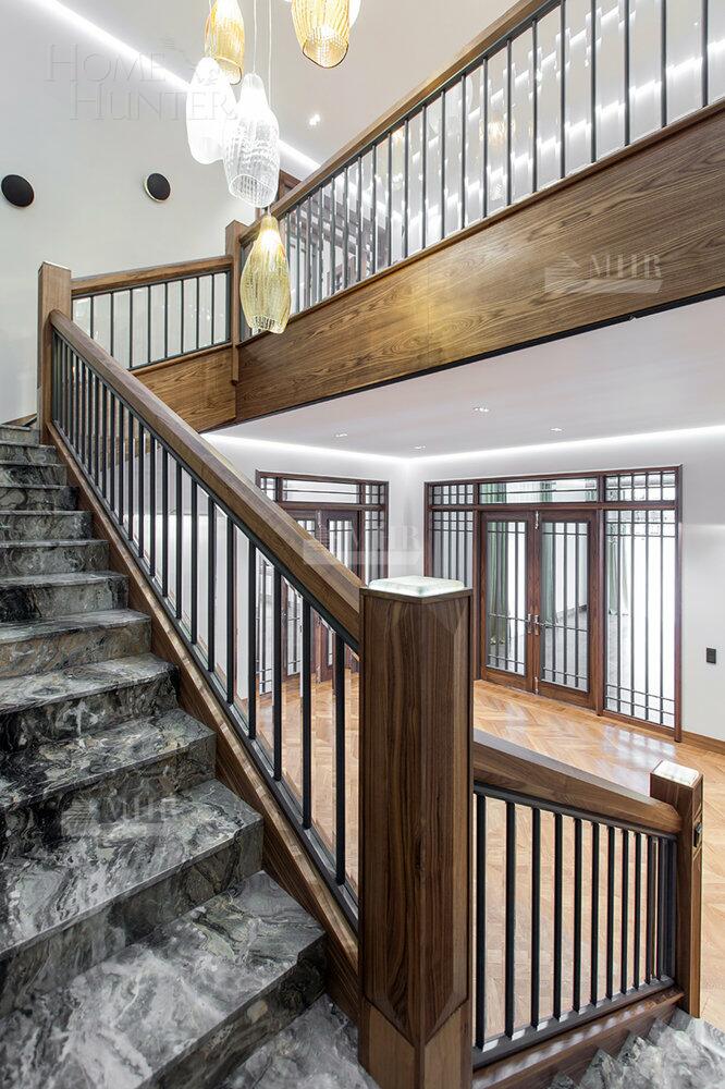 2-этажный коттедж 989.7 м² с отделкой