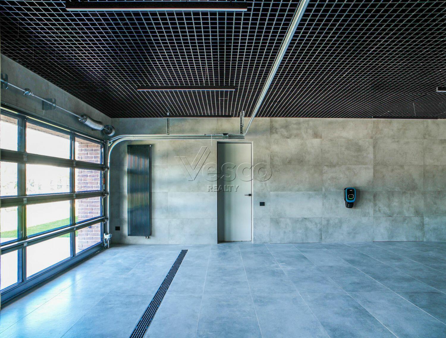 2-этажный коттедж 1 517 м² с отделкой