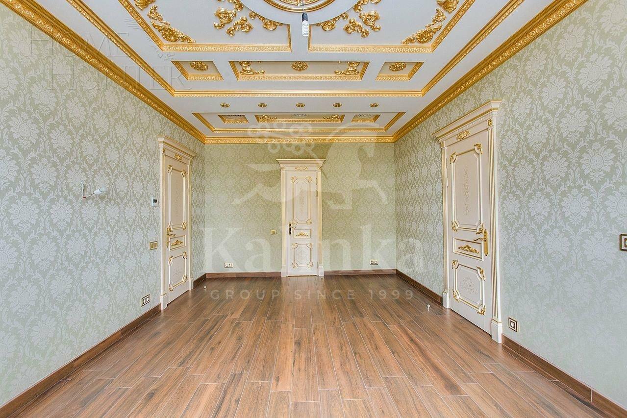 2-этажный коттедж 758 м² с отделкой