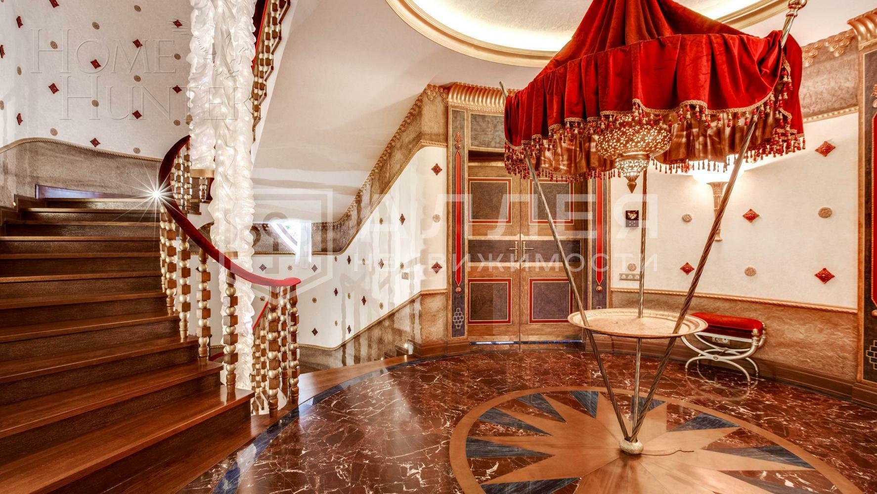 КОТТЕДЖ 1 100 м² с отделкой