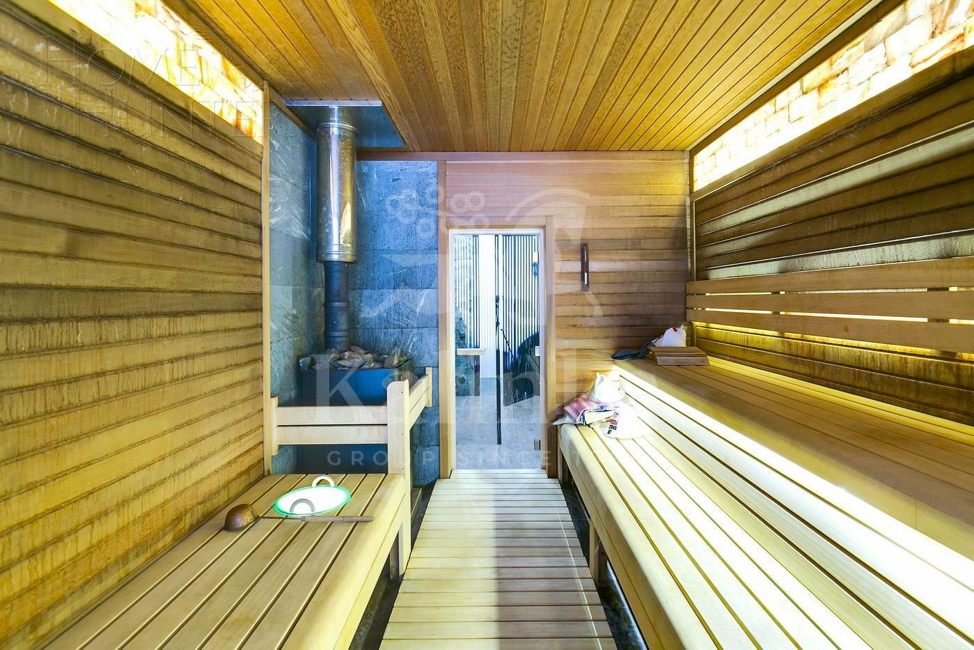 3-этажный коттедж 1 200 м² с отделкой