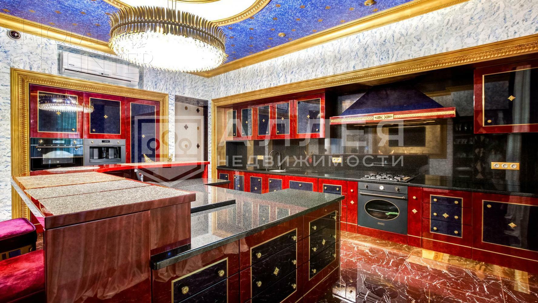 КОТТЕДЖ 1 100 м² с отделкой