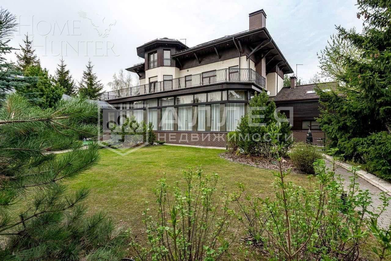 2-этажный коттедж 1 500 м² с отделкой