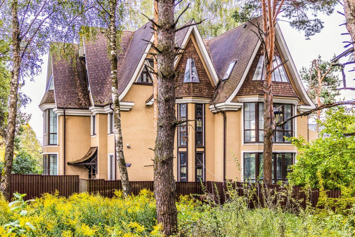 2-этажный коттедж 452 м² с отделкой